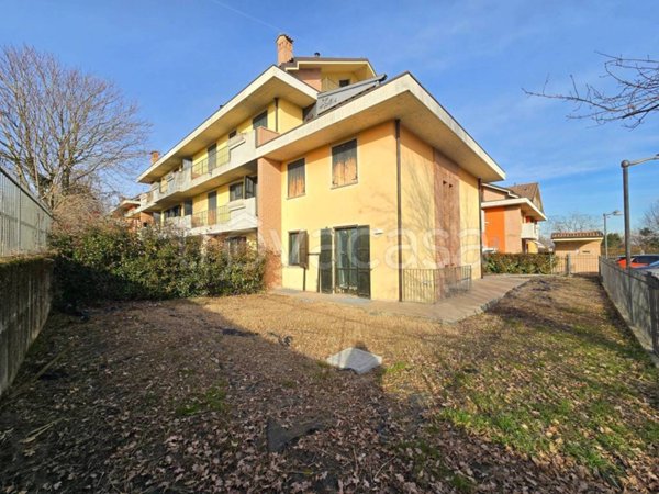 appartamento in vendita a Cornate d'Adda