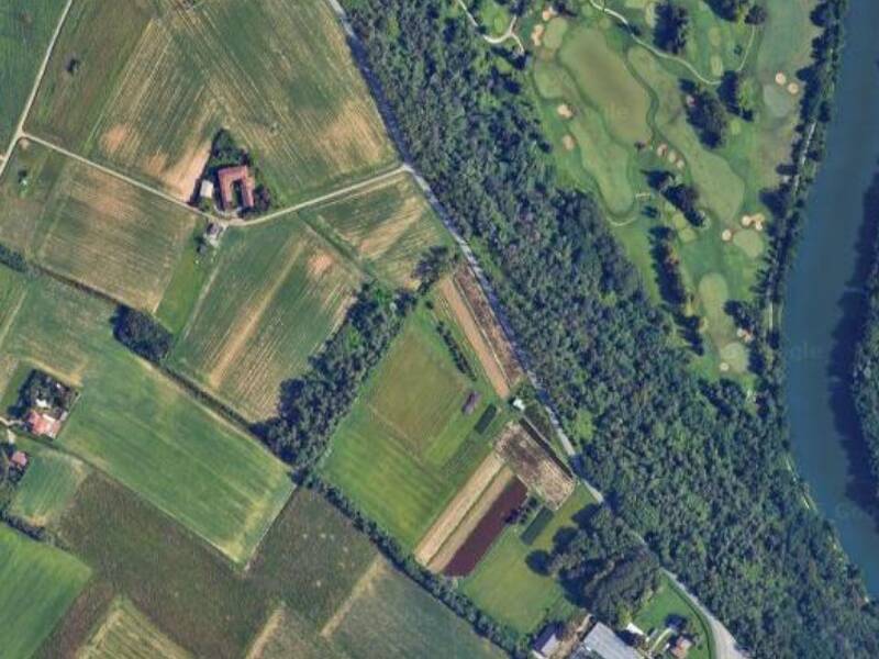 terreno agricolo in vendita a Cornate d'Adda