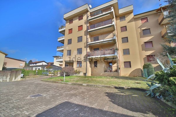 appartamento in vendita a Cornate d'Adda