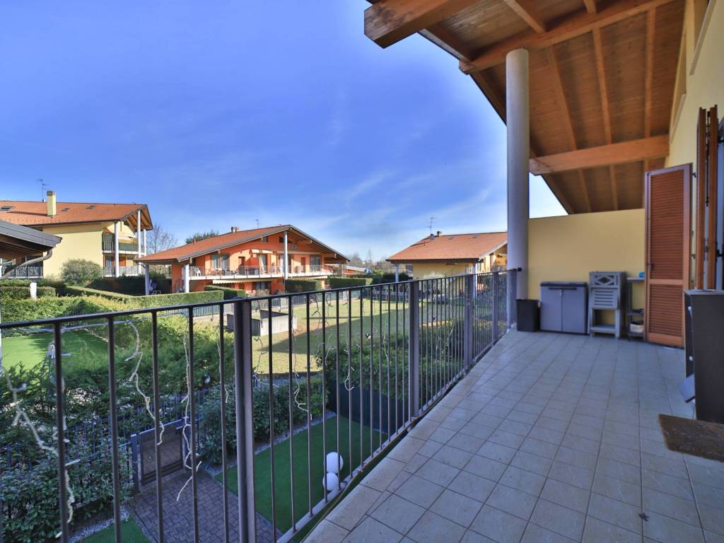 appartamento in vendita a Cornate d'Adda