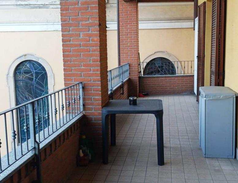 appartamento in vendita a Cornate d'Adda in zona Colnago