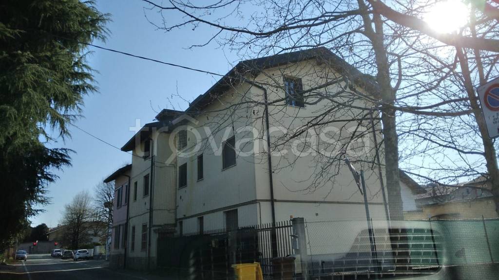 appartamento in vendita a Cornate d'Adda