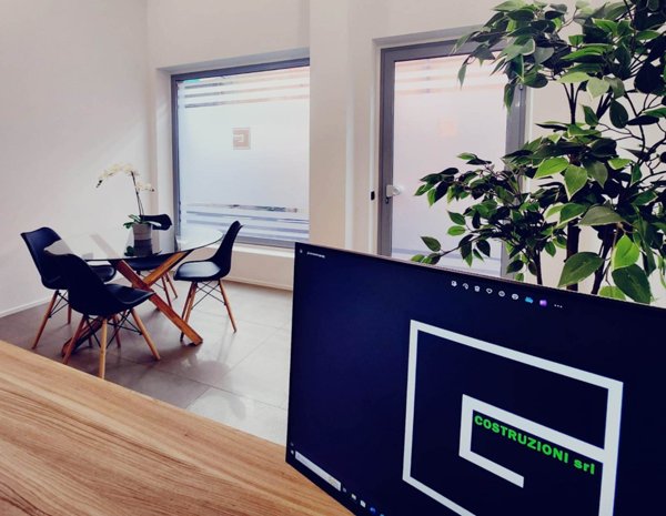 ufficio in vendita a Cornate d'Adda