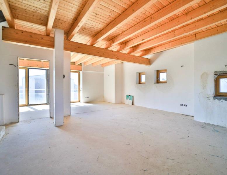 appartamento in vendita a Cornate d'Adda