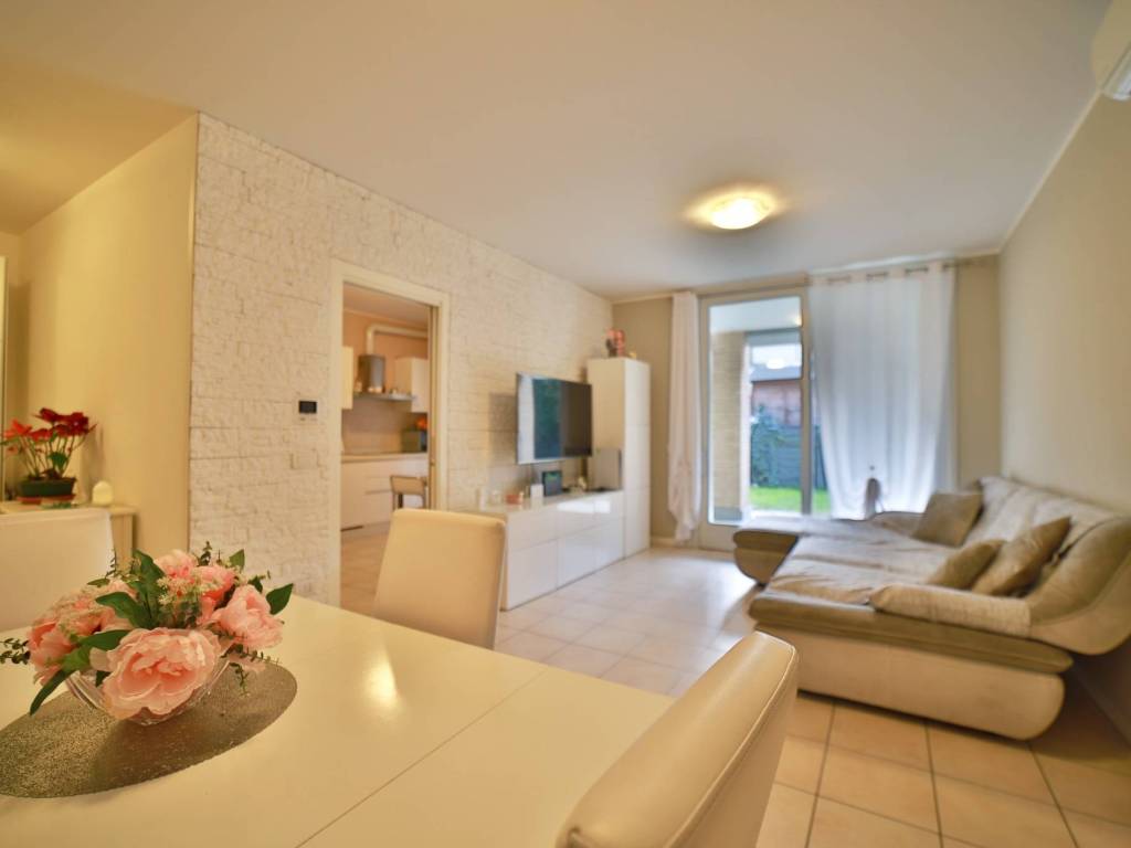 appartamento in vendita a Cornate d'Adda