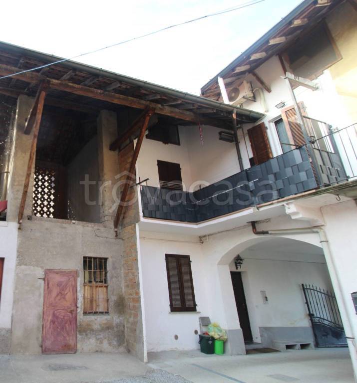 appartamento in vendita a Cornate d'Adda