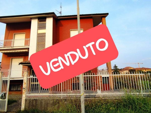 casa indipendente in vendita a Cornate d'Adda