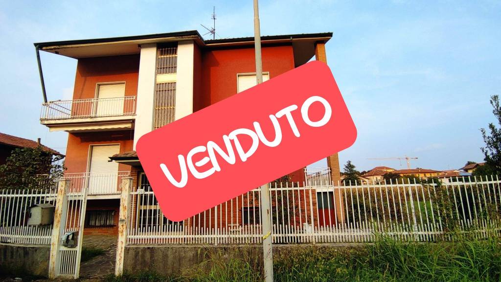 casa indipendente in vendita a Cornate d'Adda