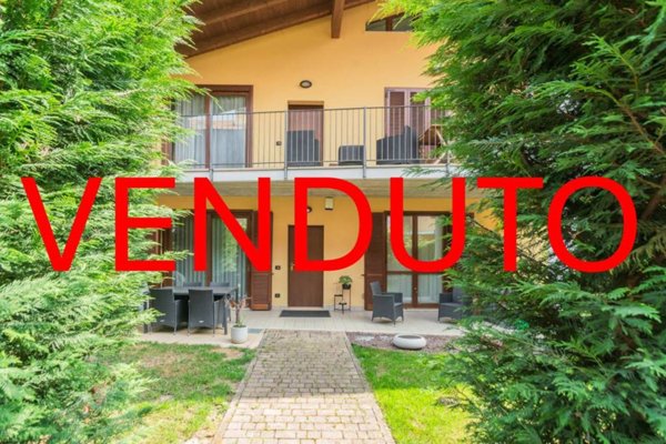 appartamento in vendita a Cornate d'Adda in zona Colnago