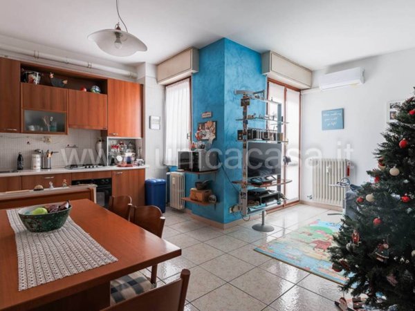 appartamento in vendita a Cornate d'Adda