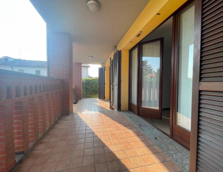 appartamento in vendita a Cornate d'Adda