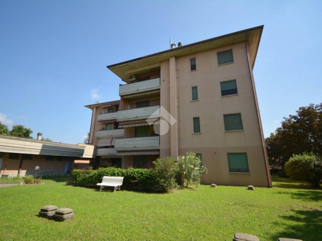 appartamento in vendita a Cornate d'Adda