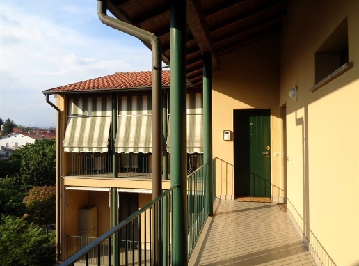 appartamento in vendita a Cornate d'Adda in zona Colnago
