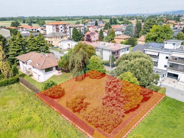 casa indipendente in vendita a Cornate d'Adda