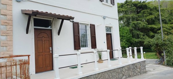 casa indipendente in vendita a Cornate d'Adda in zona Porto d'Adda