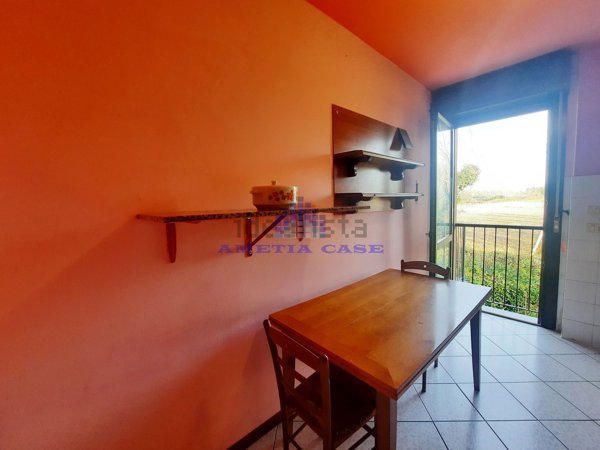 appartamento in vendita a Cornate d'Adda in zona Colnago