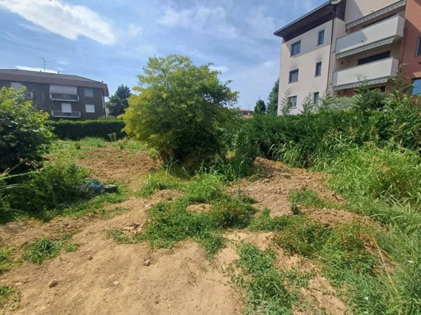 casa indipendente in vendita a Cornate d'Adda in zona Colnago