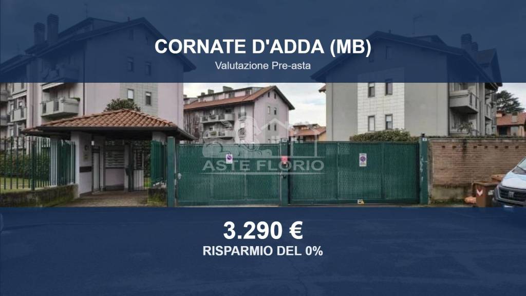locale commerciale in vendita a Cornate d'Adda in zona Colnago
