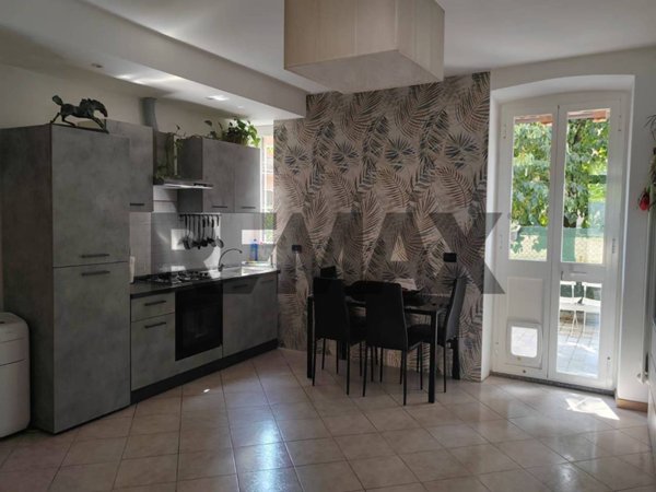 appartamento in vendita a Cornate d'Adda in zona Colnago