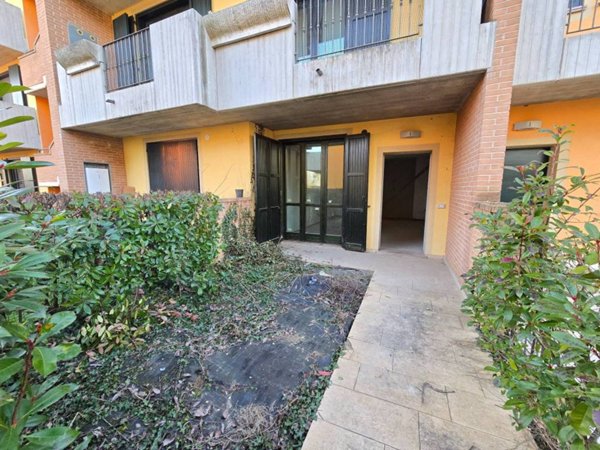 appartamento in vendita a Cornate d'Adda in zona Colnago