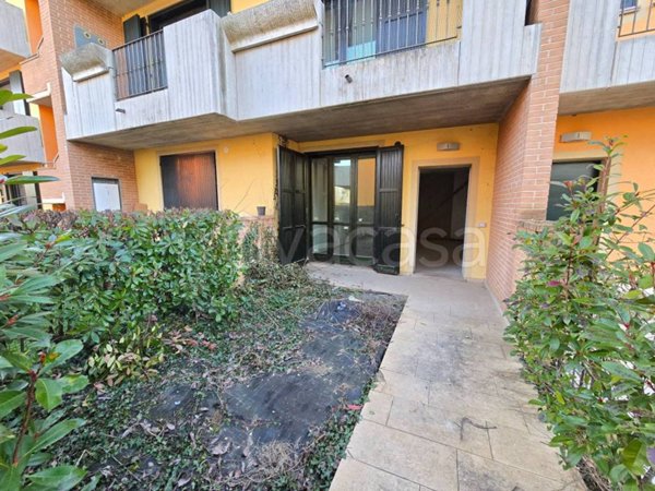 appartamento in vendita a Cornate d'Adda in zona Colnago