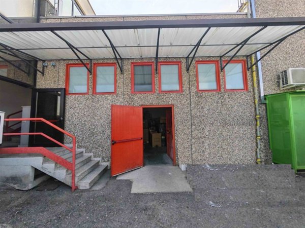 appartamento in vendita a Cornate d'Adda in zona Colnago