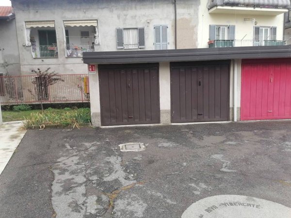 box auto in vendita a Cornate d'Adda in zona Colnago