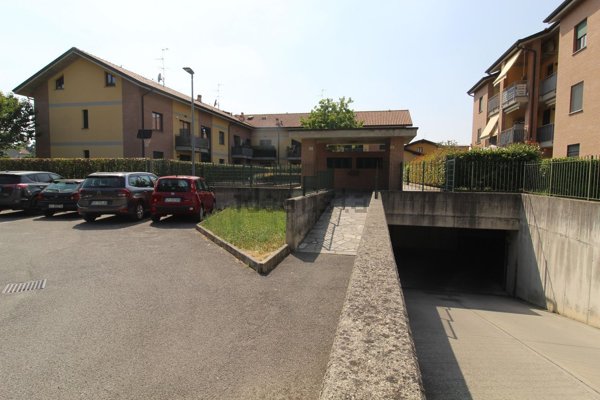 box auto in vendita a Cornate d'Adda in zona Colnago