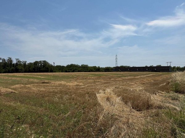 terreno agricolo in vendita a Cornate d'Adda