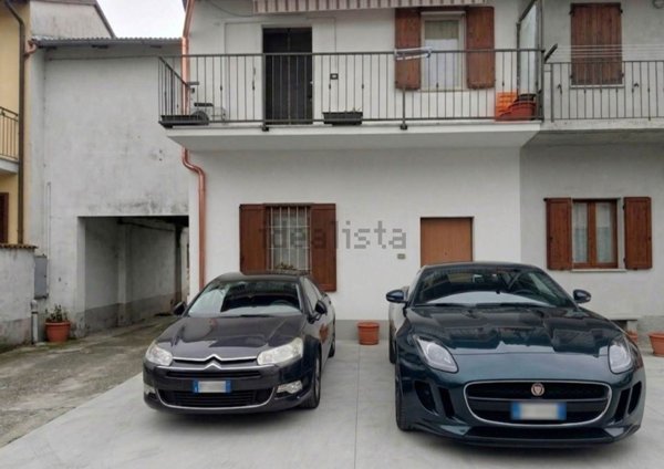 appartamento in vendita a Cornate d'Adda