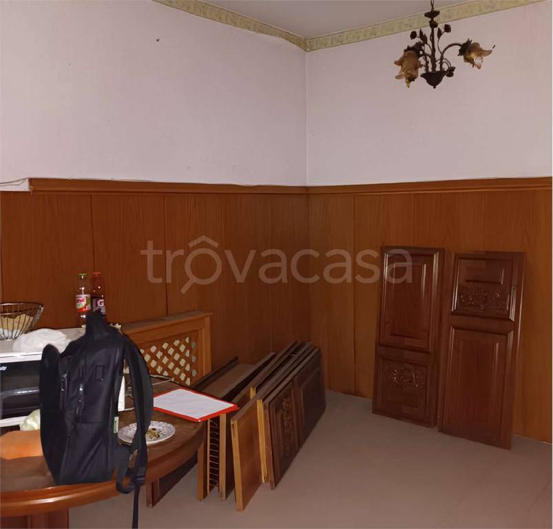 appartamento in vendita a Cornate d'Adda in zona Colnago