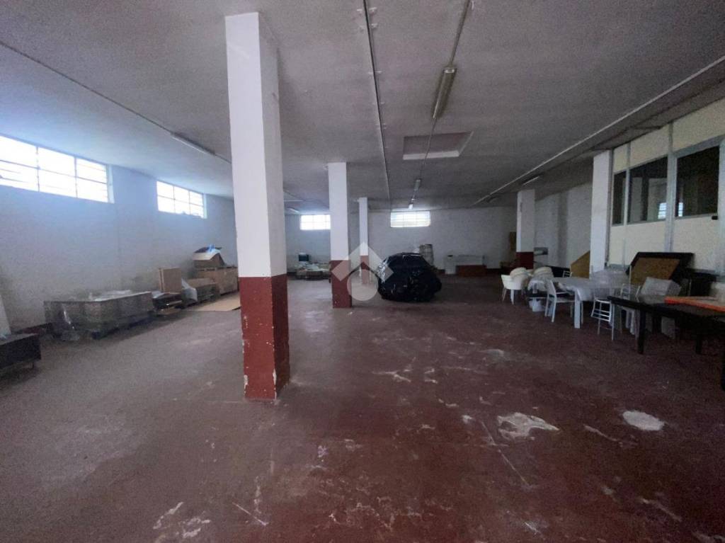 ufficio in vendita a Lentate sul Seveso