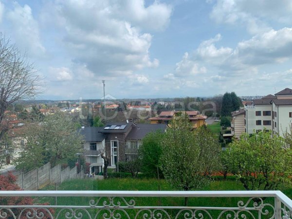 casa indipendente in vendita a Lentate sul Seveso in zona Birago