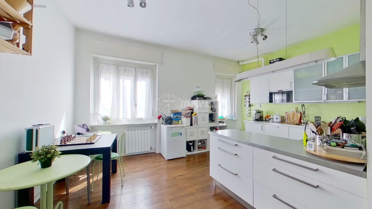 appartamento in vendita a Lentate sul Seveso in zona Copreno