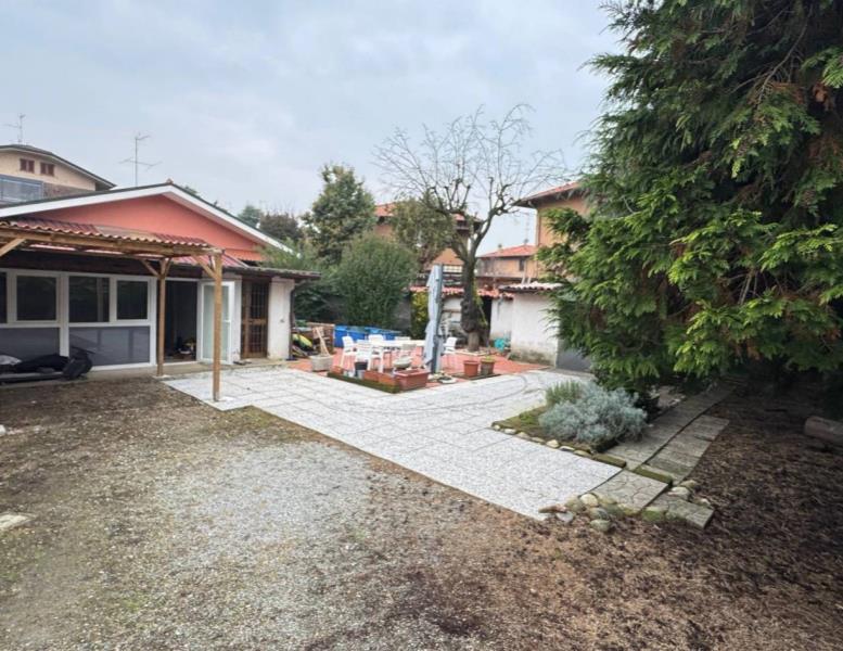 appartamento in vendita a Lentate sul Seveso