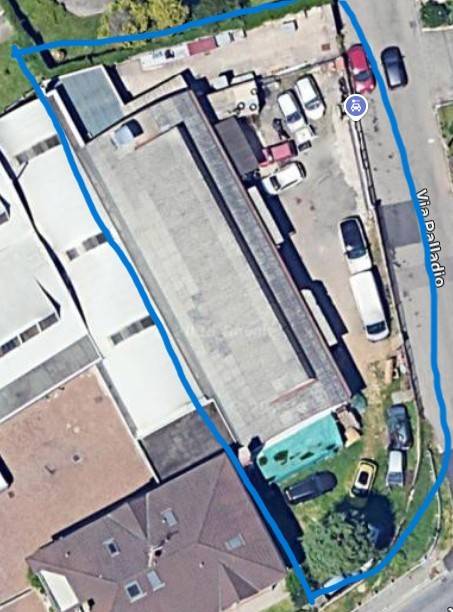 locale commerciale in vendita a Lentate sul Seveso