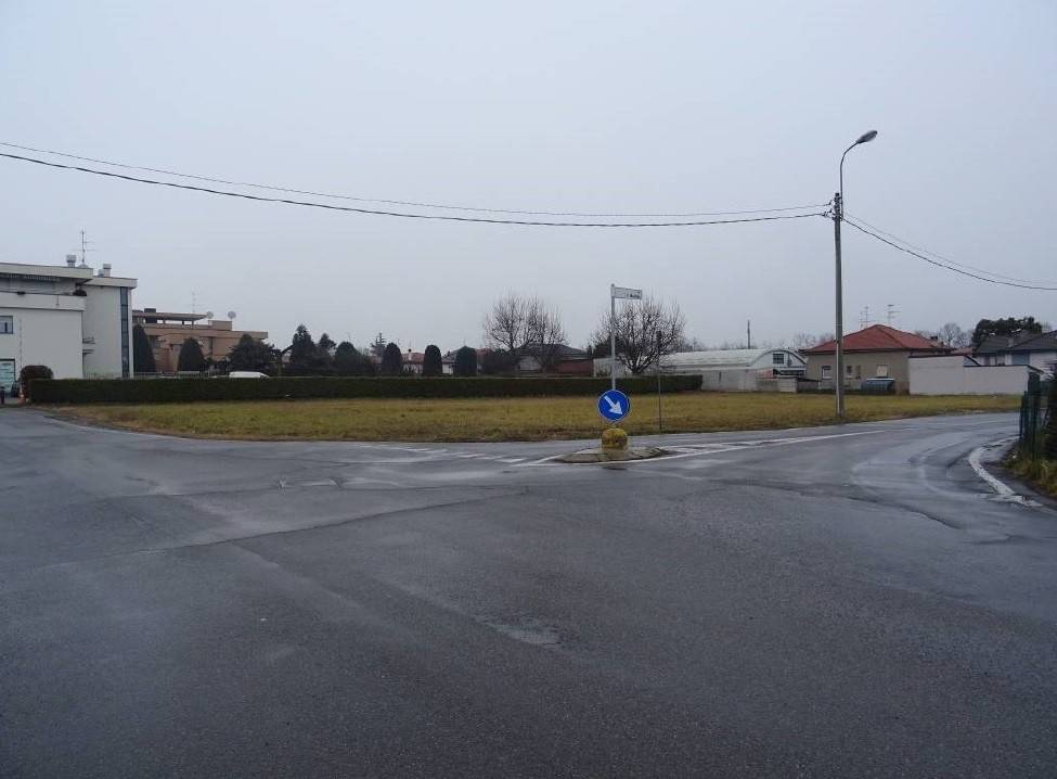 terreno edificabile in vendita a Lentate sul Seveso