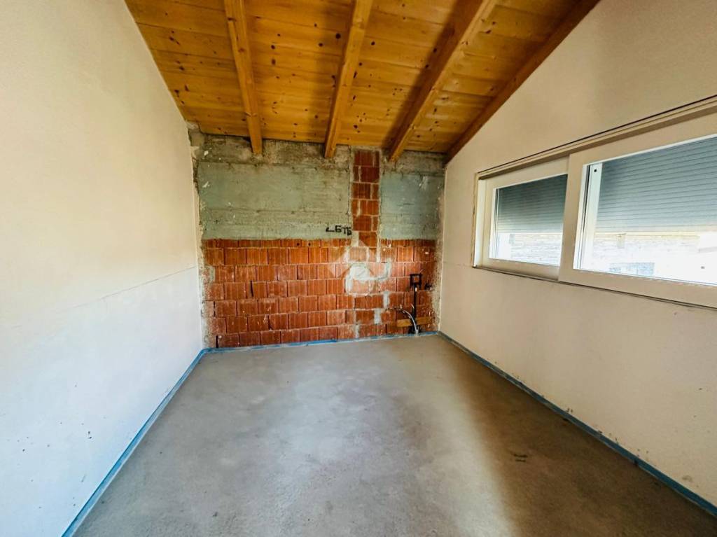 casa indipendente in vendita a Lentate sul Seveso in zona Mocchirolo