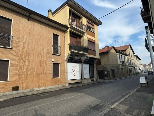 appartamento in vendita a Lentate sul Seveso in zona Camnago