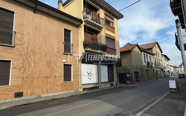 appartamento in vendita a Lentate sul Seveso in zona Camnago