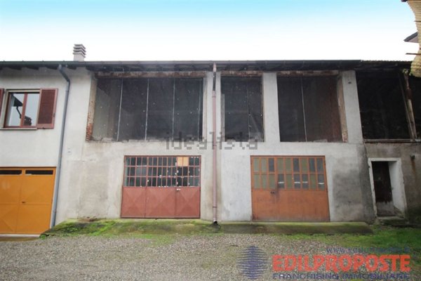 quadrivano in vendita a Lentate sul Seveso