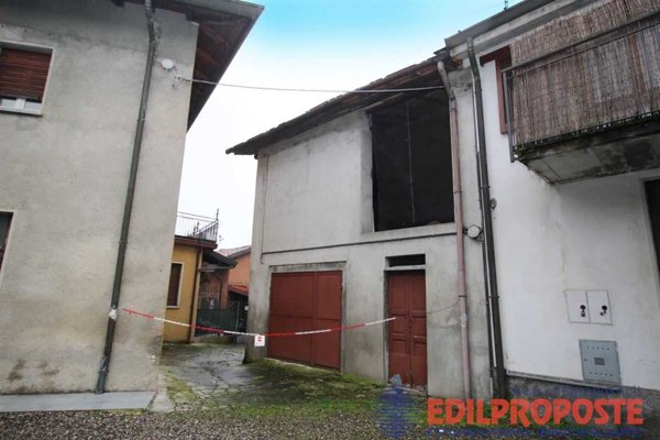 casa indipendente in vendita a Lentate sul Seveso