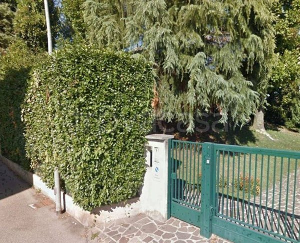 casa indipendente in vendita a Lentate sul Seveso in zona Copreno