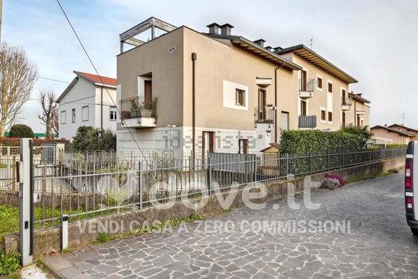 appartamento in vendita a Lentate sul Seveso