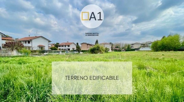 terreno edificabile in vendita a Lentate sul Seveso