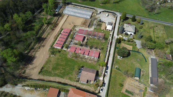 locale commerciale in vendita a Lentate sul Seveso