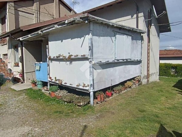 appartamento in vendita a Lentate sul Seveso in zona Mocchirolo