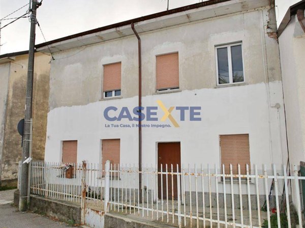 casa indipendente in vendita a Lentate sul Seveso