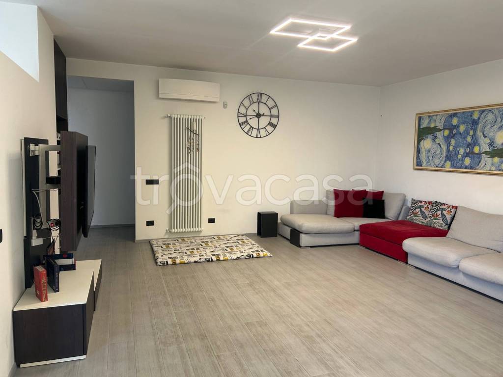 appartamento in vendita a Lentate sul Seveso