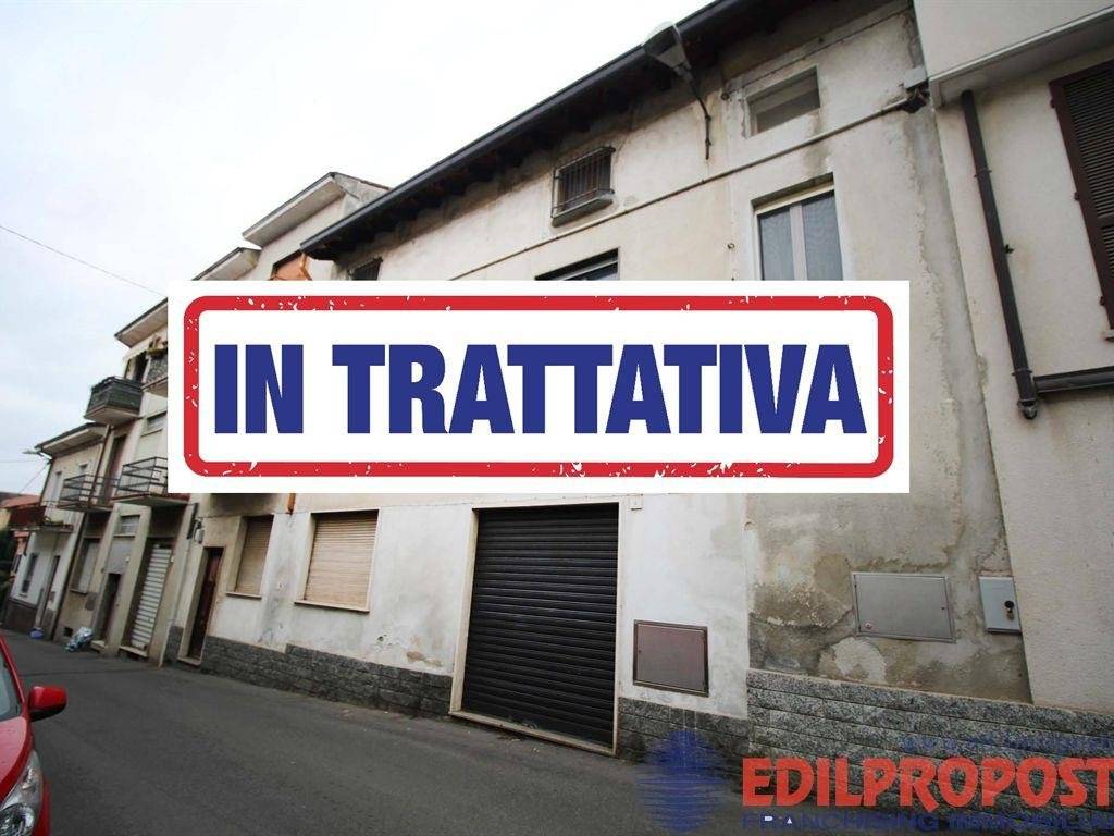 appartamento in vendita a Lentate sul Seveso in zona Birago